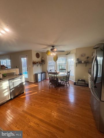 6930 VERSAILLE DR, Fredericksburg, VA 22407