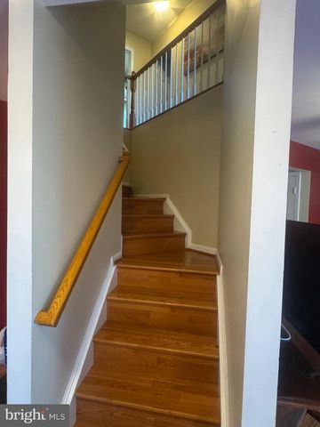 6930 VERSAILLE DR, Fredericksburg, VA 22407