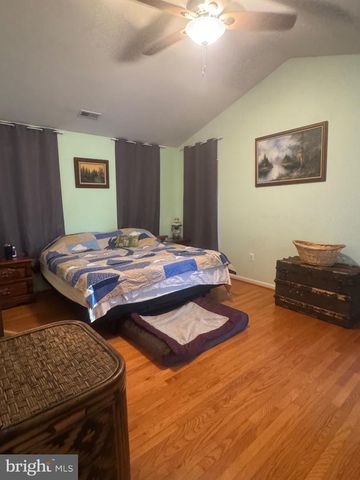 6930 VERSAILLE DR, Fredericksburg, VA 22407