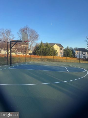 6930 VERSAILLE DR, Fredericksburg, VA 22407