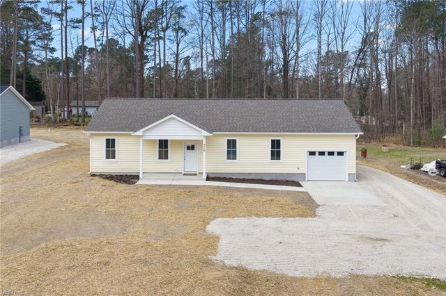 8986 Marlfield DR, Gloucester, VA 23061