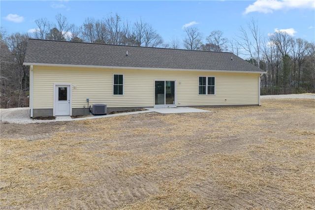 8986 Marlfield DR, Gloucester, VA 23061