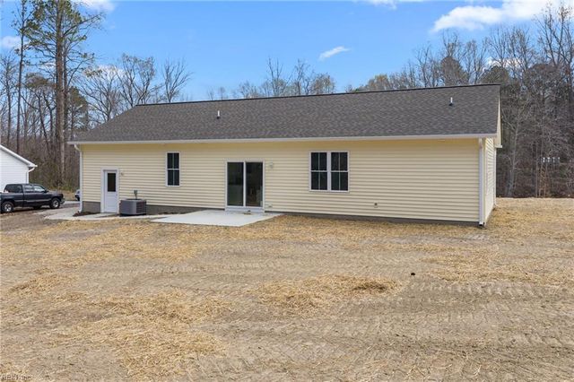 8986 Marlfield DR, Gloucester, VA 23061