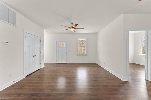 8986 Marlfield DR, Gloucester, VA 23061