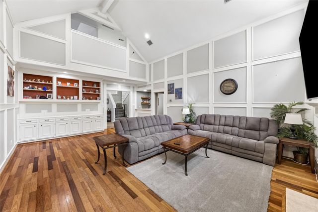 5823 Ashmere Ln, Spring, TX 77379