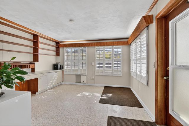 1610 VALENCIA DRIVE W, Largo, FL 33778