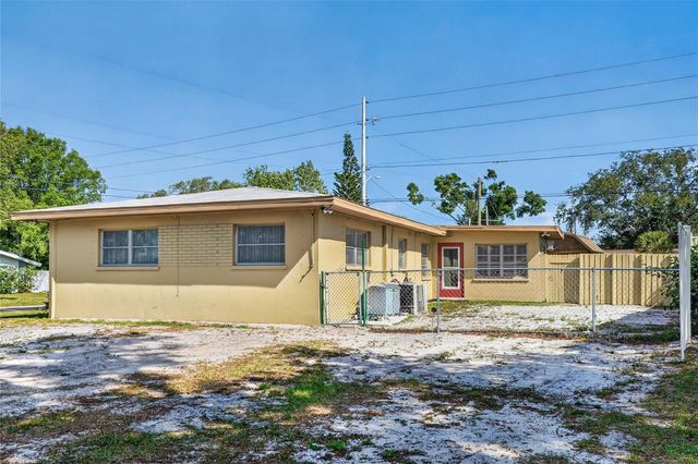 1610 VALENCIA DRIVE W, Largo, FL 33778