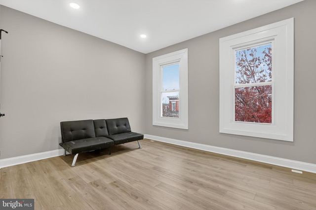 3030 MCELDERRY ST, Baltimore, MD 21205