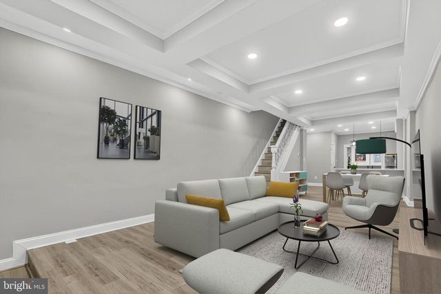 3030 MCELDERRY ST, Baltimore, MD 21205