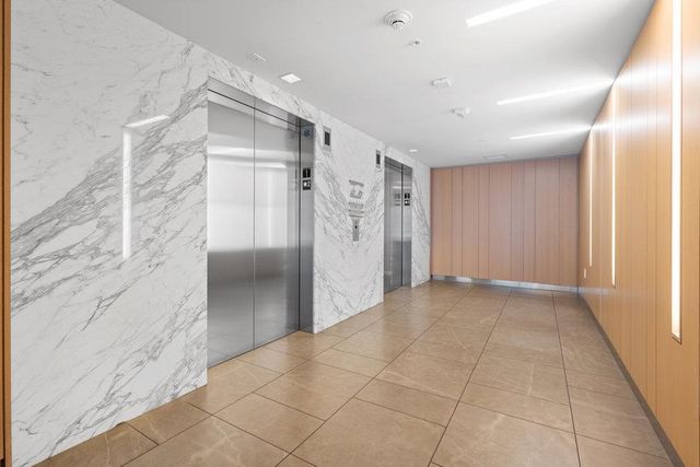 8 Buchanan Street 300, San Francisco, CA 94102