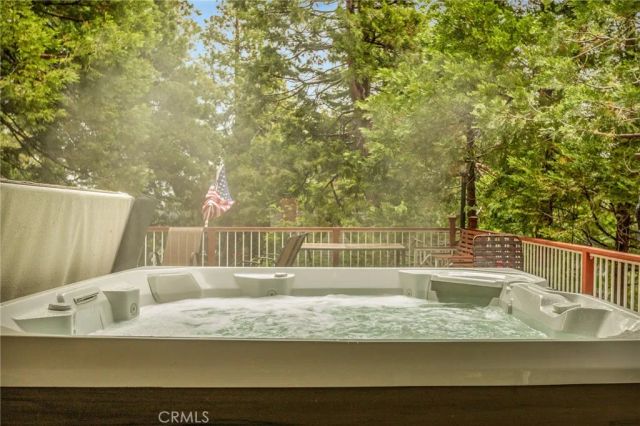 395 Primrose, Lake Arrowhead, CA 92352