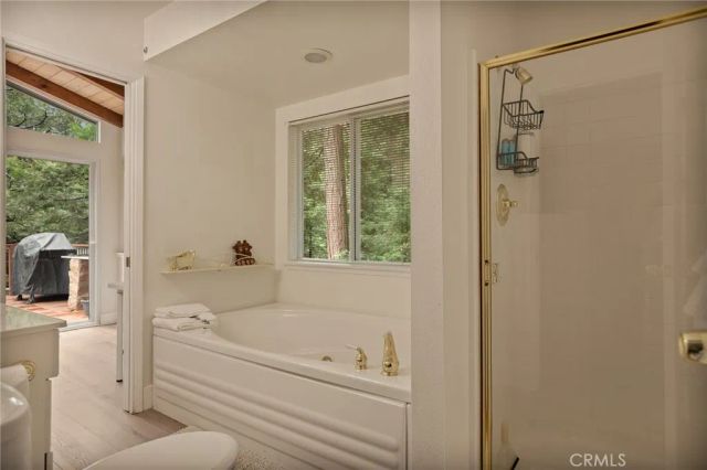 395 Primrose, Lake Arrowhead, CA 92352
