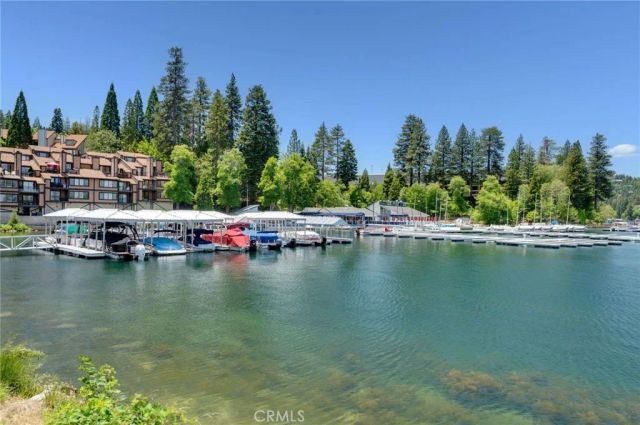 395 Primrose, Lake Arrowhead, CA 92352