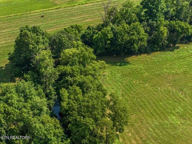 5704 Long Creek Rd, Morristown, TN 37813