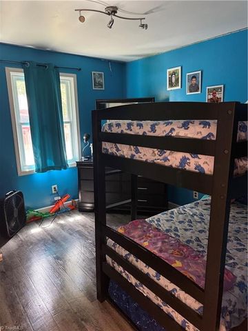 301 E State Avenue, High Point, NC 27262