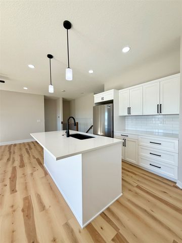 1930 Tuscany Drive SE, Altoona, IA 50009