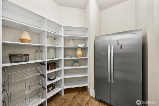 10223 NE 22nd Place, Bellevue, WA 98004