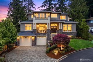 10223 NE 22nd Place, Bellevue, WA 98004