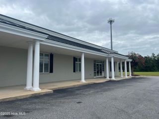 2025 Eastgate Drive E, Greenville, NC 27858
