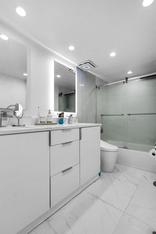 18151 NE 31st Ct PH205, Aventura, FL 33160