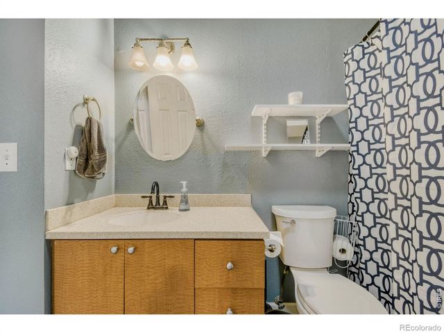 2621 E 98th Avenue, Thornton, CO 80229