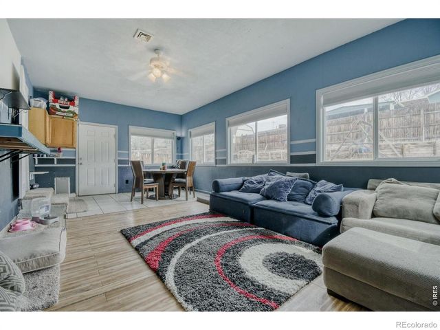 2621 E 98th Avenue, Thornton, CO 80229