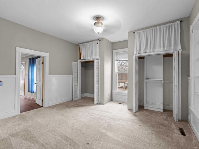 6207 S Augusta Vigo Street, Winslow, IN 47598