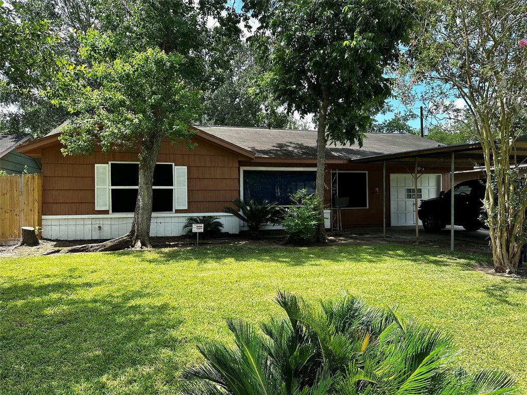 6306 Flamingo Drive, Houston, TX 77087