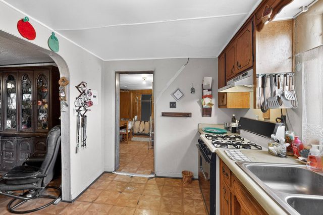 3733 Arno Street NE, Albuquerque, NM 87107