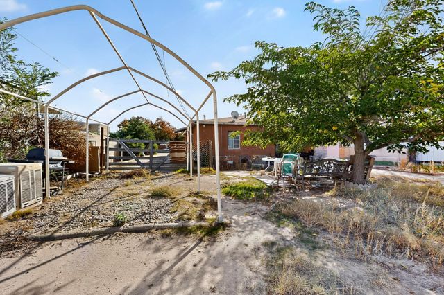 3733 Arno Street NE, Albuquerque, NM 87107