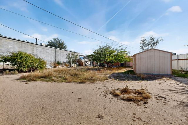 3733 Arno Street NE, Albuquerque, NM 87107