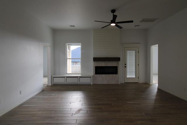 8421 Stonewood Drive, Oklahoma City, OK 73135
