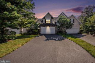 381 DEWSBURY PL, Blue Bell, PA 19422