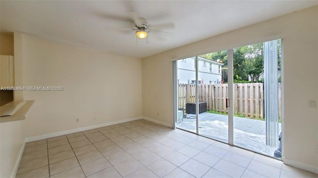 3976 SW 157th Ave 219, Miramar, FL 33027