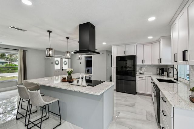 3 BOOTH BOULEVARD, Safety Harbor, FL 34695