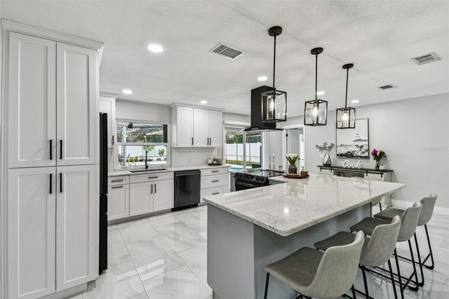 3 BOOTH BOULEVARD, Safety Harbor, FL 34695