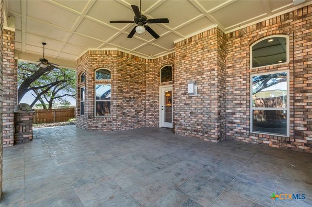 8006 Ridgeway Court, Nolanville, TX 76559