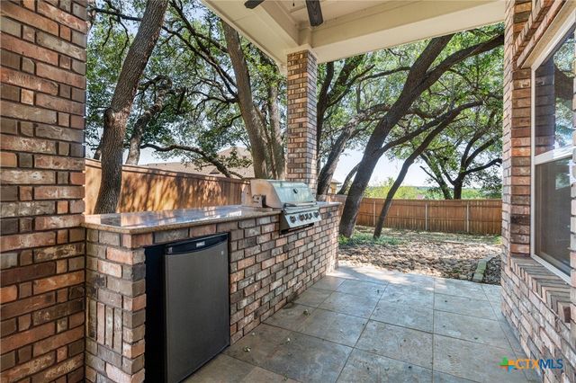 8006 Ridgeway Court, Nolanville, TX 76559