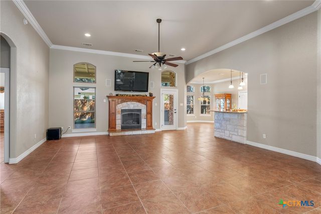 8006 Ridgeway Court, Nolanville, TX 76559