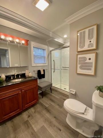 48 Neal 48, South Setauket, NY 11720