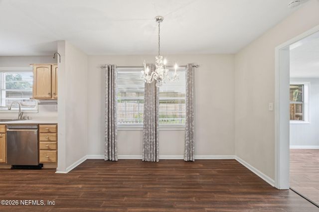 2352 WOODRIDGE Road, Jacksonville, FL 32210