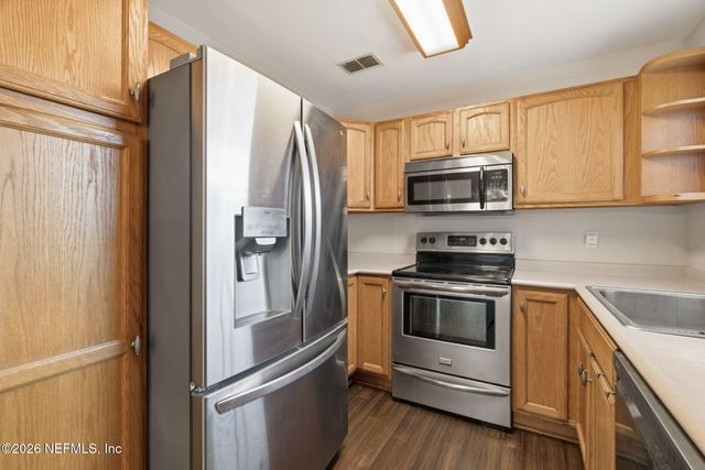 2352 WOODRIDGE Road, Jacksonville, FL 32210