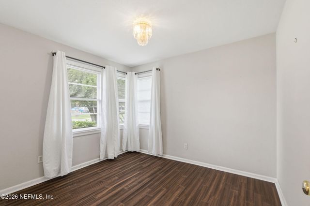 2352 WOODRIDGE Road, Jacksonville, FL 32210