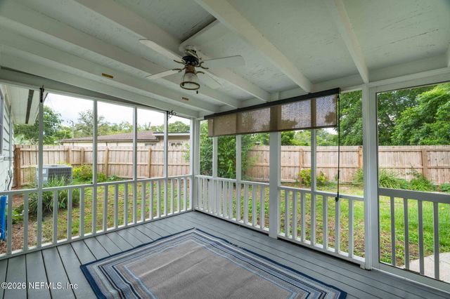 2352 WOODRIDGE Road, Jacksonville, FL 32210