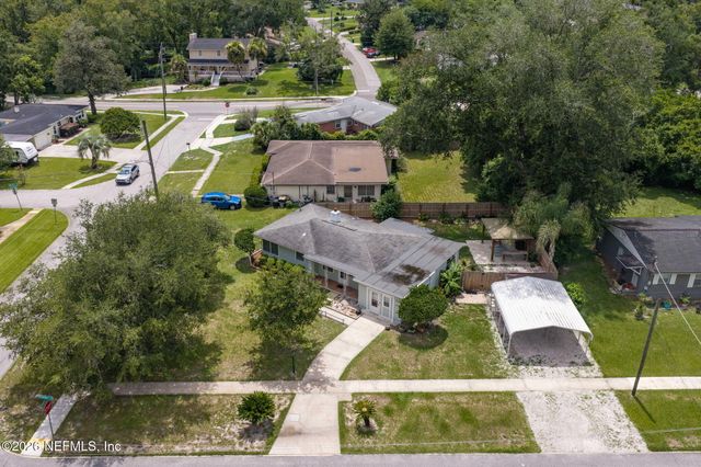 2352 WOODRIDGE Road, Jacksonville, FL 32210