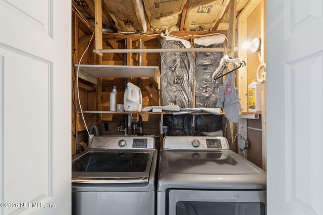 2352 WOODRIDGE Road, Jacksonville, FL 32210
