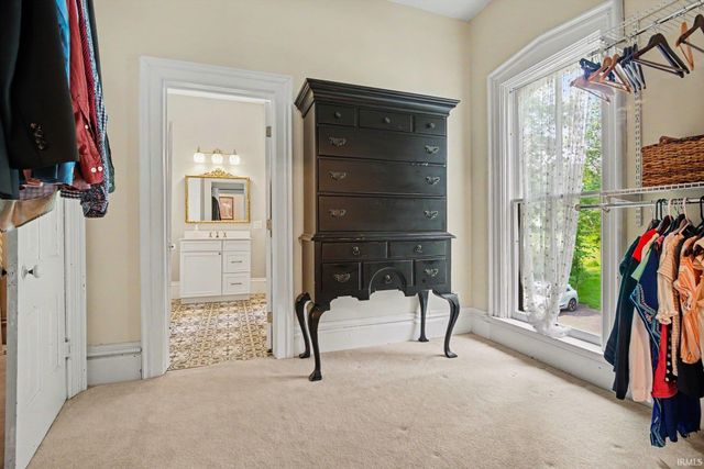 14016 Dragoon Trail, Mishawaka, IN 46544
