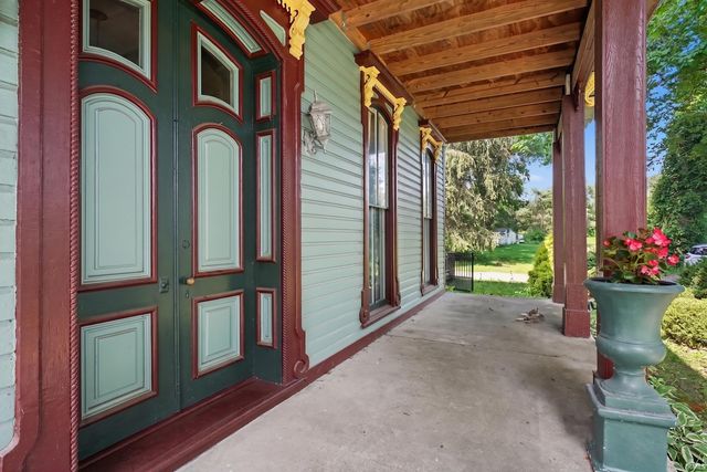 14016 Dragoon Trail, Mishawaka, IN 46544