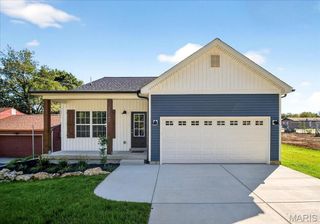 10490 Canter Way, Overland, MO 63114