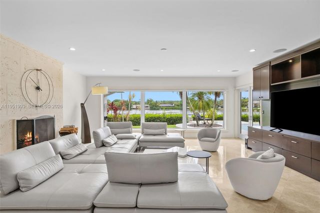 415 Rovino Avenue, Coral Gables, FL 33156